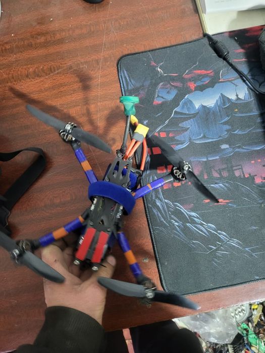 Fpv дрон 5 дюйм.