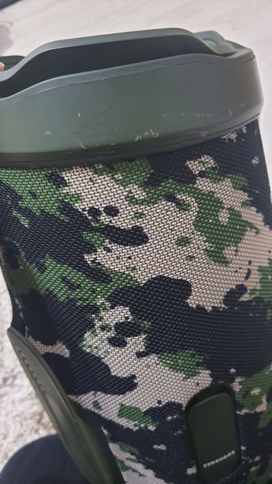 Vând boxă JBL în stare bună