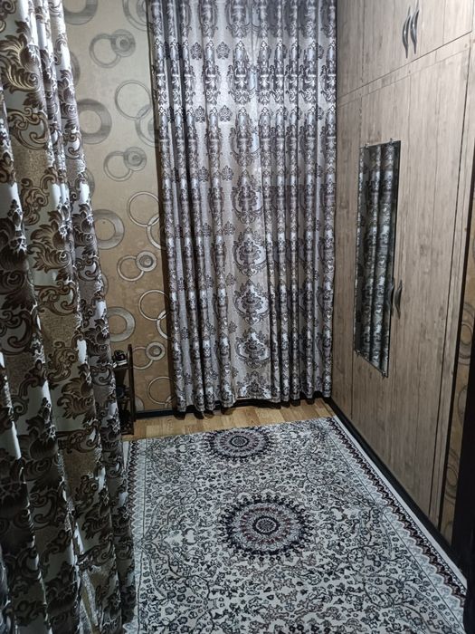 Yangi planiro'fka 2 xonali 2 etaj o'rtada joylashgan