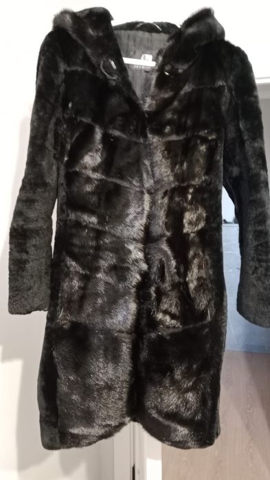 продам шубу 3000тг