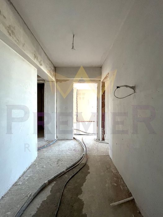 Продава се Четиристаен апартамент в София, Полигона - 140 кв.м за 2079 €/кв.м - Снимка #9