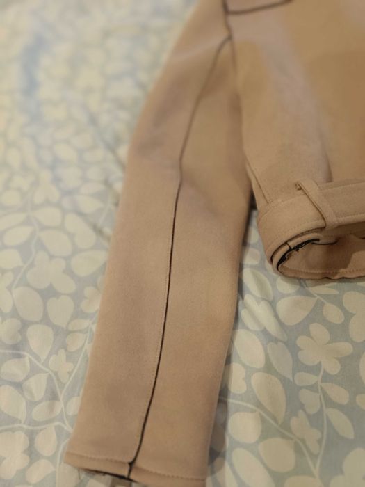 Пролетно яке Зара