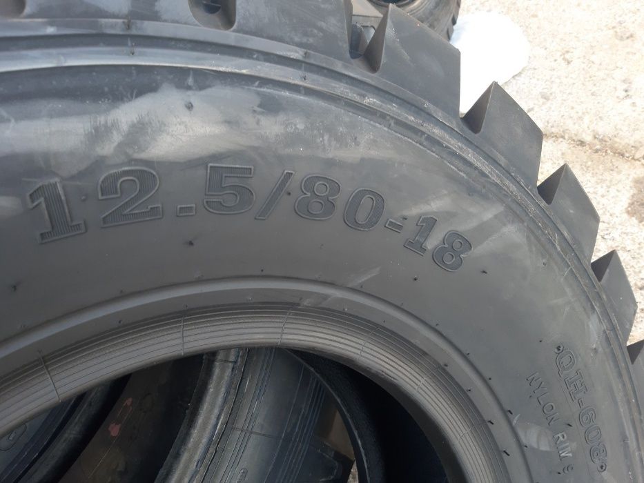 Cauciucuri noi industriale 12.5/80-18 cu 14PR livrare pana acasa tva