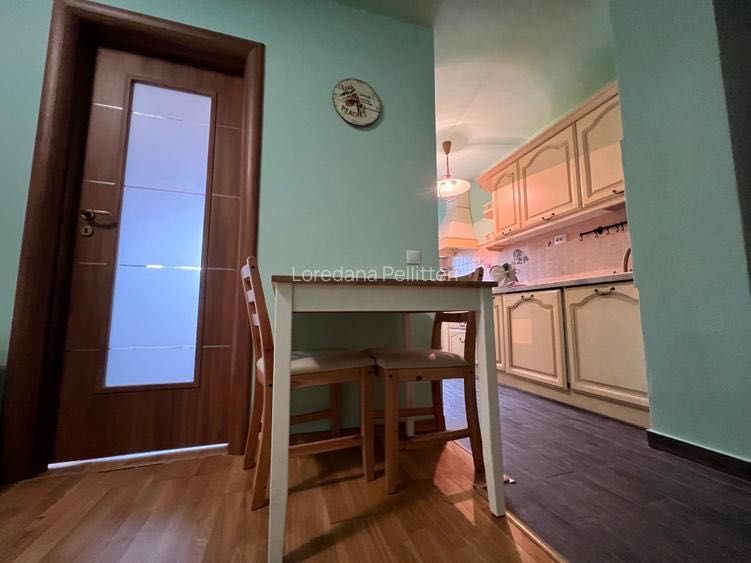 Închiriez garsonieră dublă / apartament 2 camere nerva traian /mall Vitan