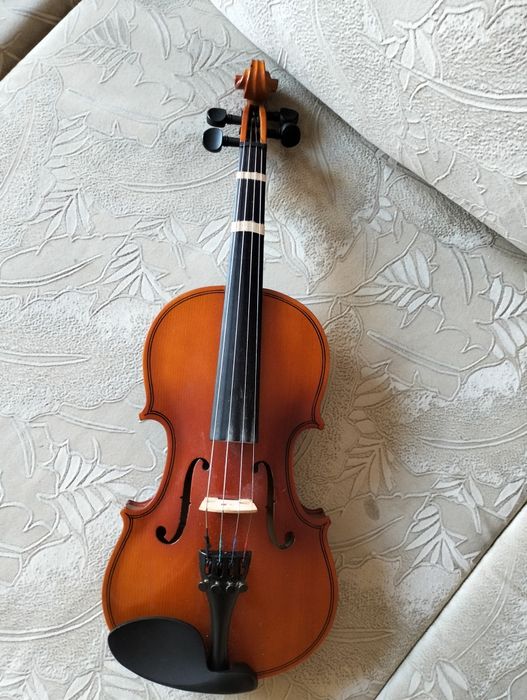 Продам скрипку 1/4