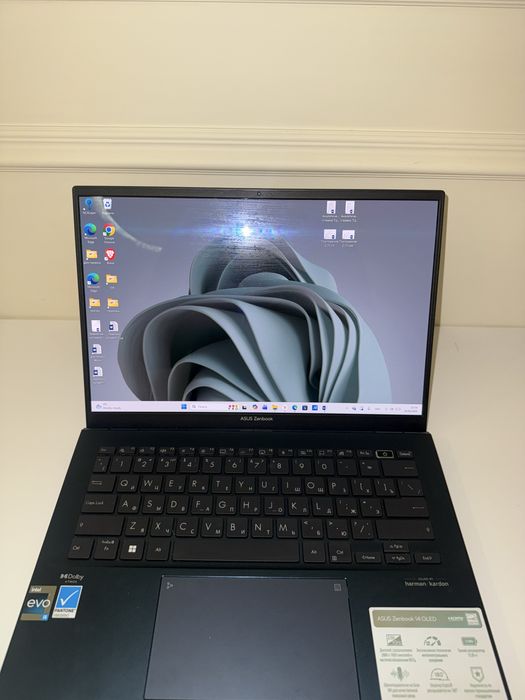 Продам Asus zenbook14 oled