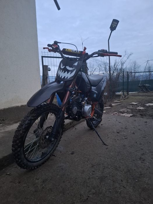 Vând cross 125 4T kxd