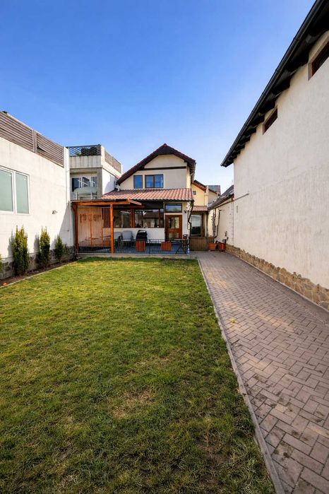 Casa individuala de vanzare/de inchiriat in Brasov-zona Grivitei/Aurel Vlaicu