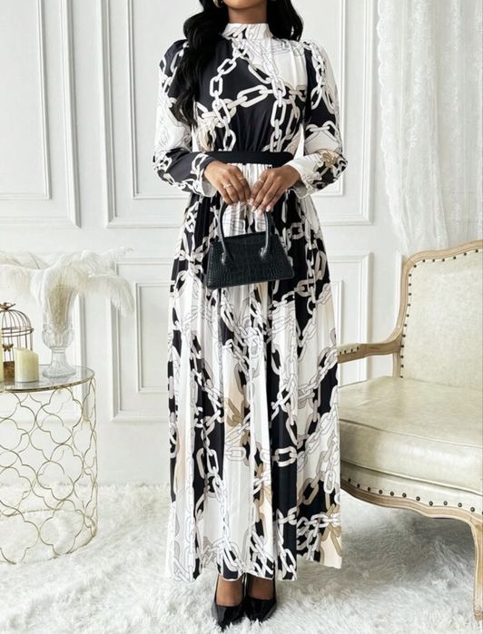 Страхотна нова рокля Л размер