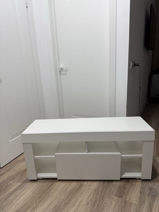 Тумба под телевизор LETTA