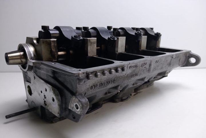 Chiuloasa cu ax cu came 1.9 tdi  038103373R Volkswagen VW Golf a 5-a