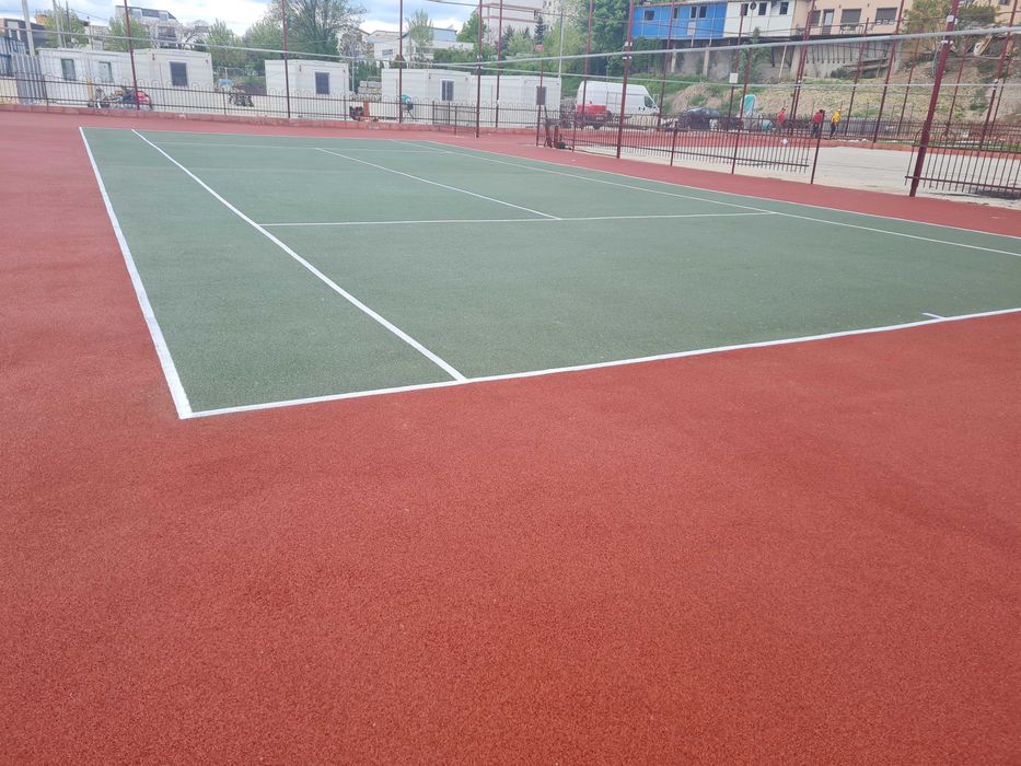 Covor cauciucat din tartan turnat pentru terenuri sportive si agrement