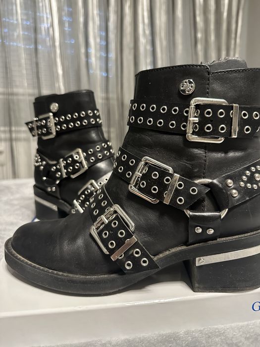 Guess дамски боти