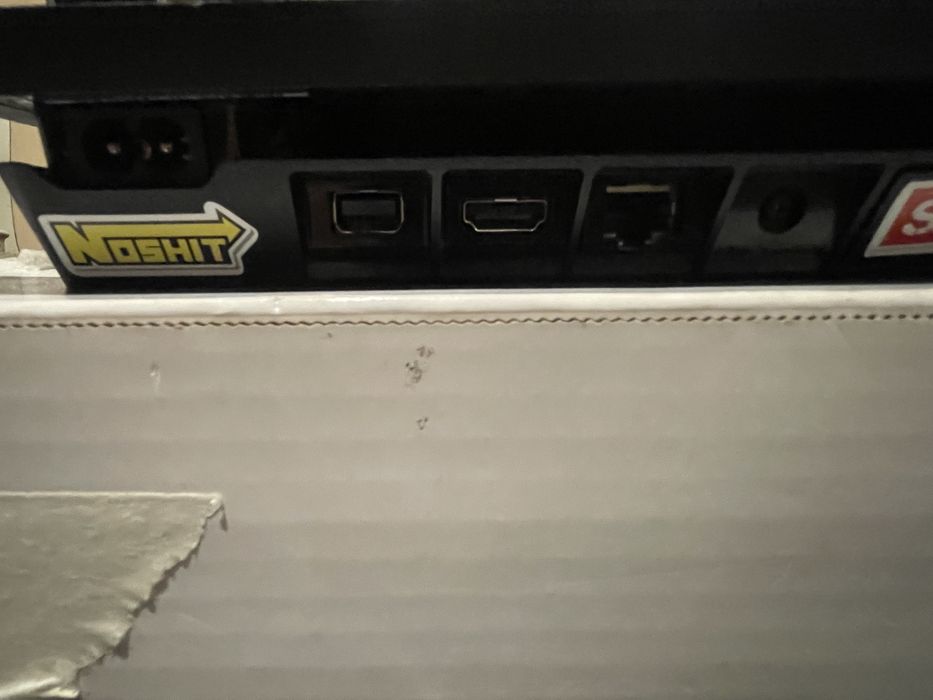 СРОЧНО PlayStation 4 slim ОПИСАНИЕ !