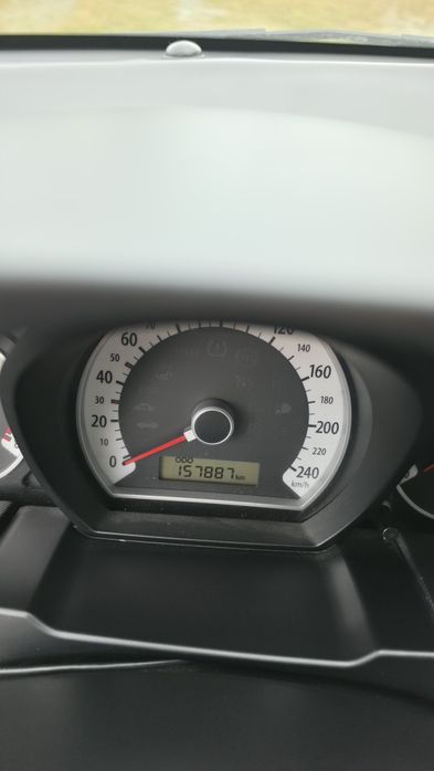 Vând Kia Ceed 2009 1,4 benzina, 109 cp, totul nou! Navigație android, camere față-spate, climatronic.