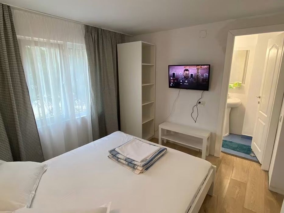 Cazare Costinești Nibiru, Beach, Please! 2026 | Camere cu AC, Wi-Fi | Aproape de plajă și de Parcul de Distracții - 250 lei