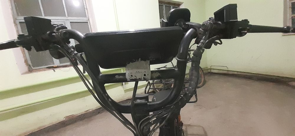 Monster skuter sotiladi drongo kelishiladi pul zarur