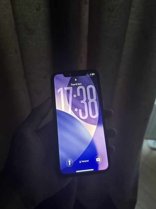 Iphone 11 128g.