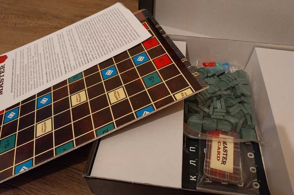 Продавам настолни игри