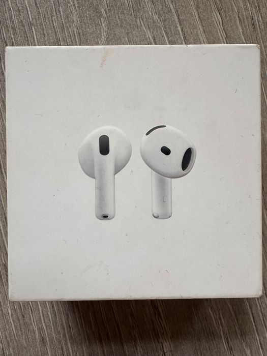 Apple AirPods 4 наушник