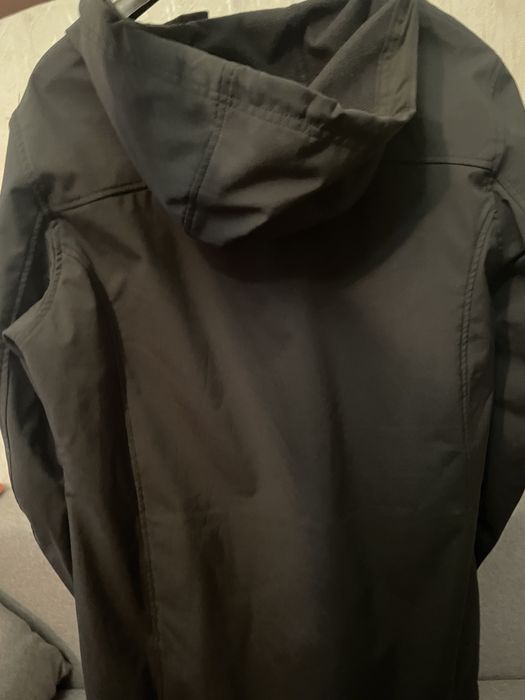 Дамско спортно яке