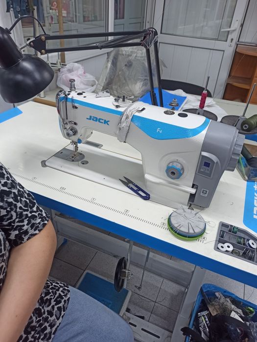 Продам промышленные машинки