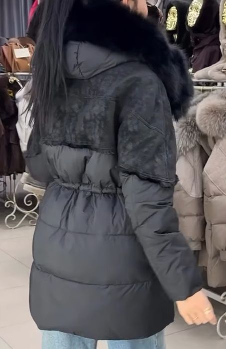 Срочно. Пуховик  женская