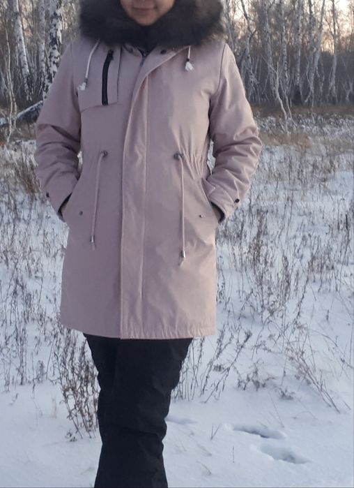 Продам женскую зимнюю парку 42-44 р.
