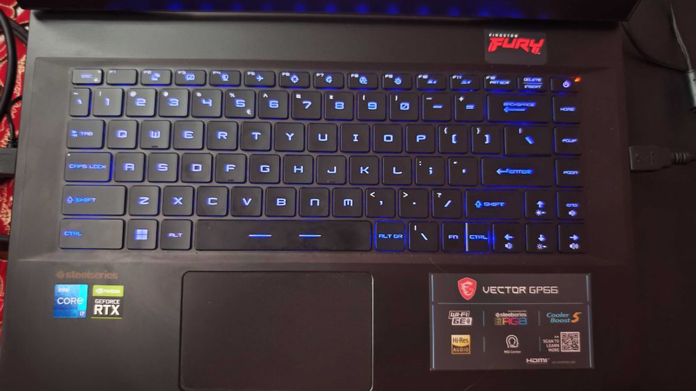 Laptop MSI Gaming 15.6'' Vector GP66 12UGSO | QHD 240Hz OLED | 64GB DDR5 | 2TB SSD | i7-12700H | GeForce RTX 3070 Ti 8GB