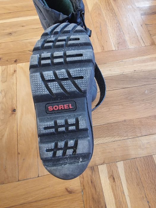 Sorel детски зимни ботуши.