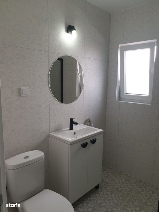 De vânzare apartament 2 camere zona Petrom