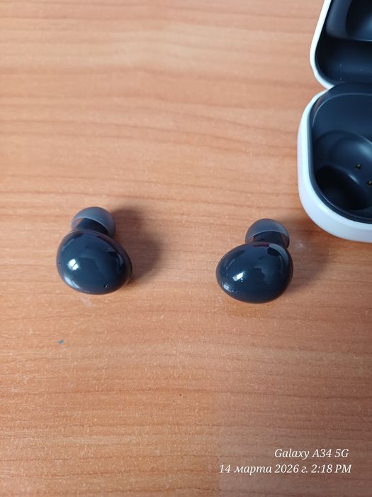 Продам Galaxy Buds 2