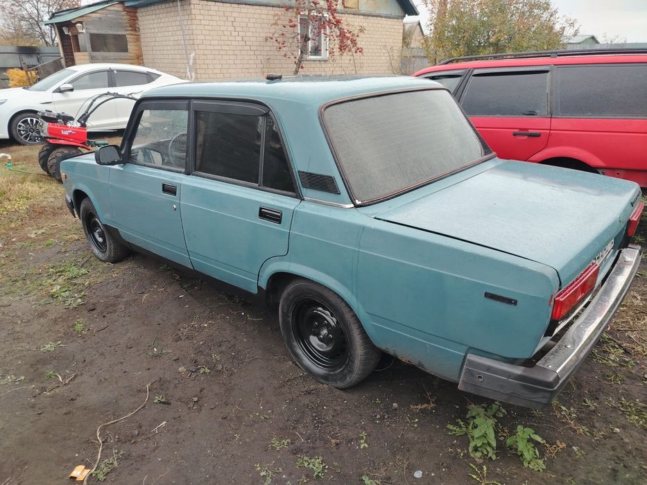 Продам Ваз 2107 СЕМЕНА