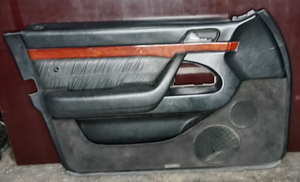 TitanAuto Mercedes S-class W140 дверные карты