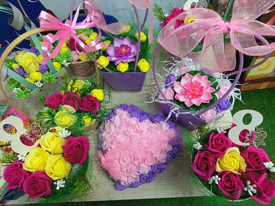 Подаръчета от сапунени рози