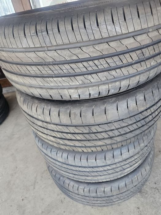 Летни гуми Goodyear Efficient Grip 2