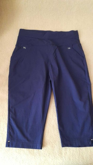 Set pantaloni: blugi noi + 2 modele comozi & eleganți – mărime medie