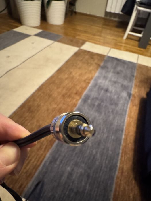 Кабел мини жак към чинчове