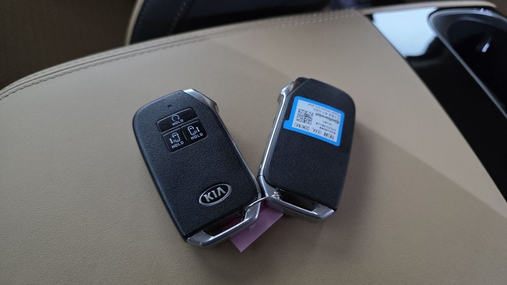 Kia Carnival 2021 | 7-Seater Signature | 29 903 km probeg