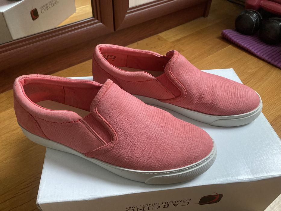 Дамски обувки Clarks