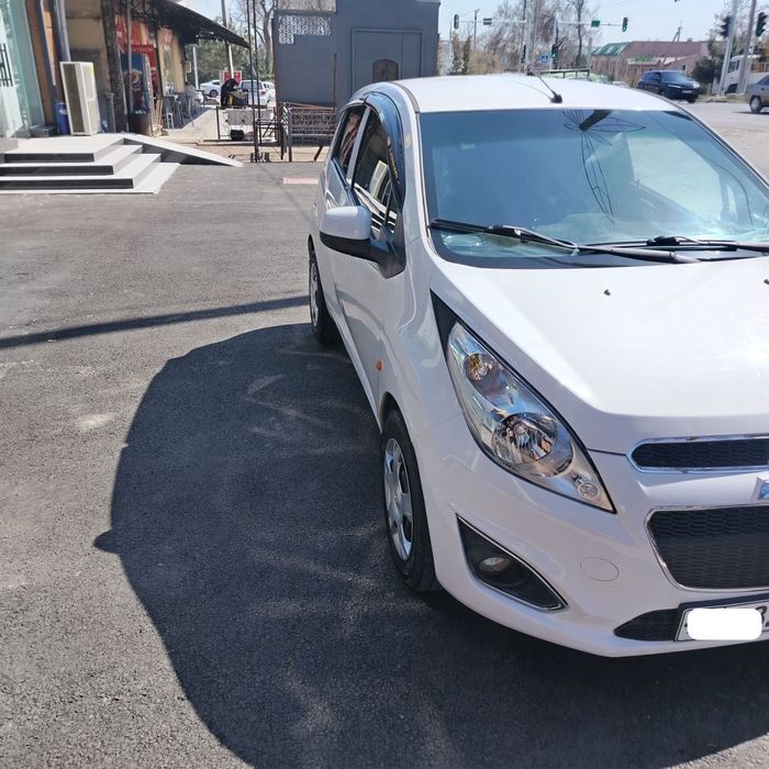 Chevrolet Spark 2011 — 2