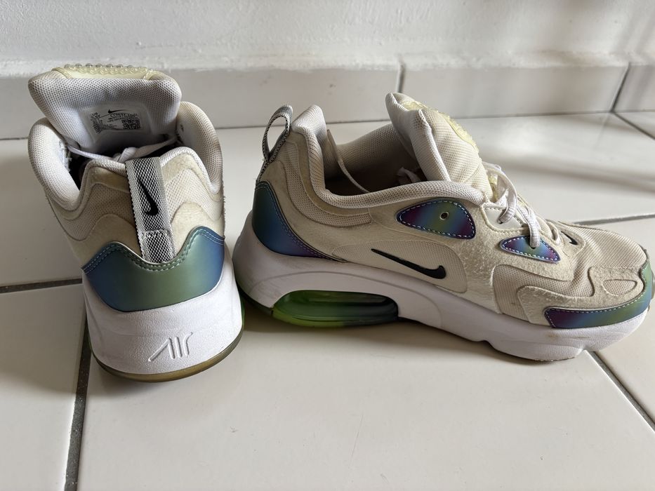 Маратонки Nike Air 200