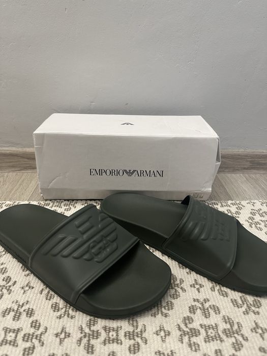 Emporio Armani Джапанки