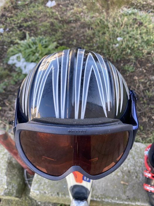 Комплект детска ски екипировка