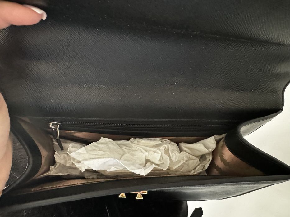 Продавам дамска чанта