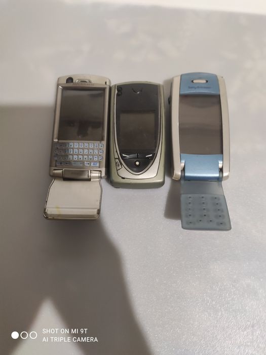 Продам телефон sony ericsson на запчасти