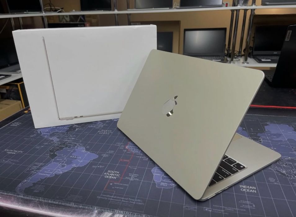 MacBook Air M2 2022/8GB/SSD256GB/85%