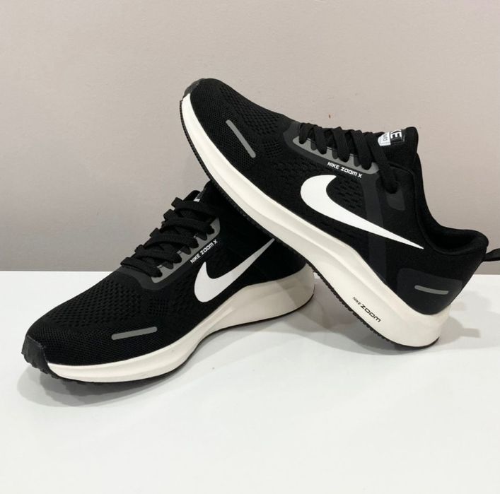 Кроссовки мужские новые