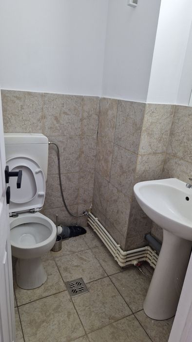 Spațiu de vanzare