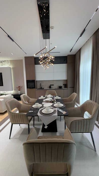 СРОЧНО ПРОДАЁТСЯ 4ком квартира на ЖК Nest one вид на Хумо арена 159м2